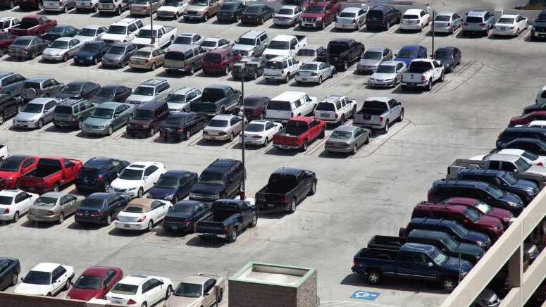 Hilton Hotel Newark Airport Parking (Rooftop)