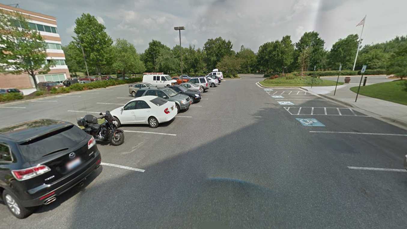 Embassy Suites Baltimore Airport Parking Way