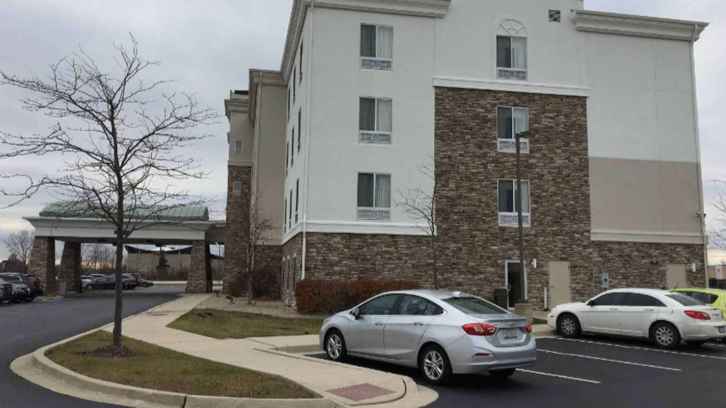 Reserve 611 Lakehurst Road Parking Book and Save