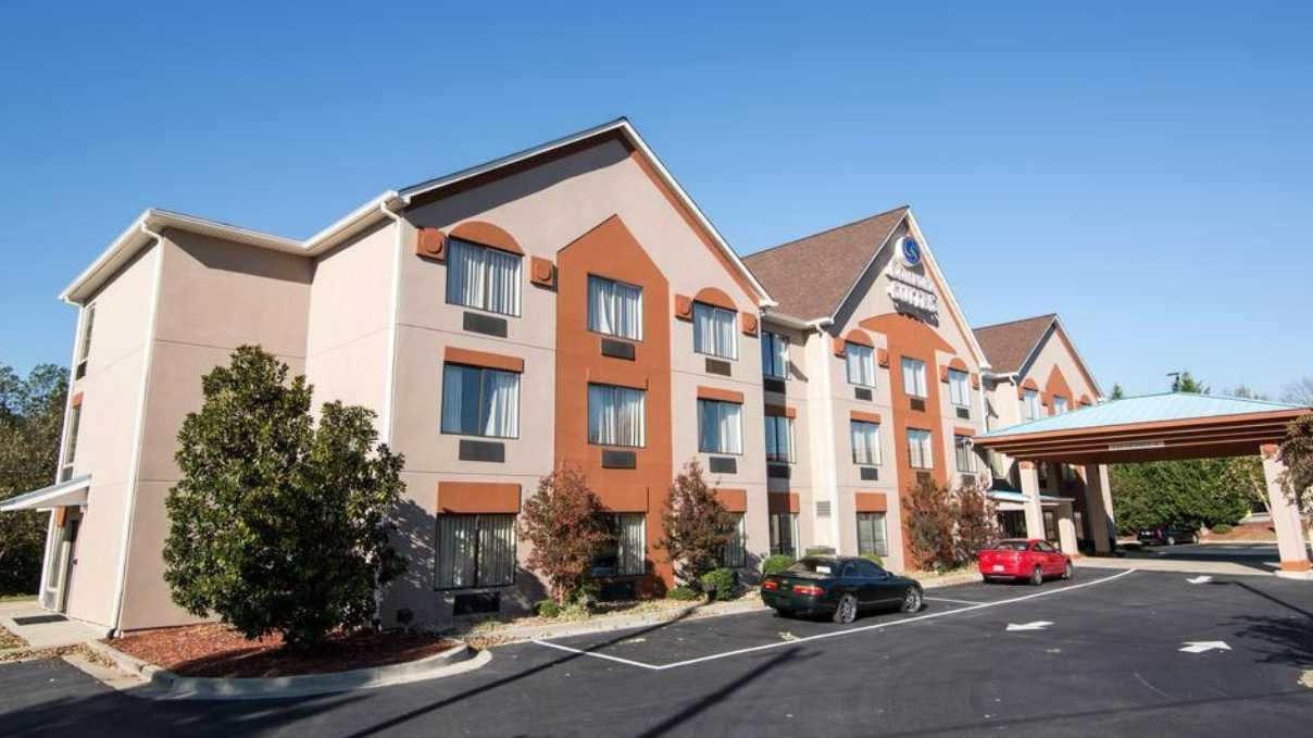 Reserve 2225 Riverside Parkway Parking Book and Save