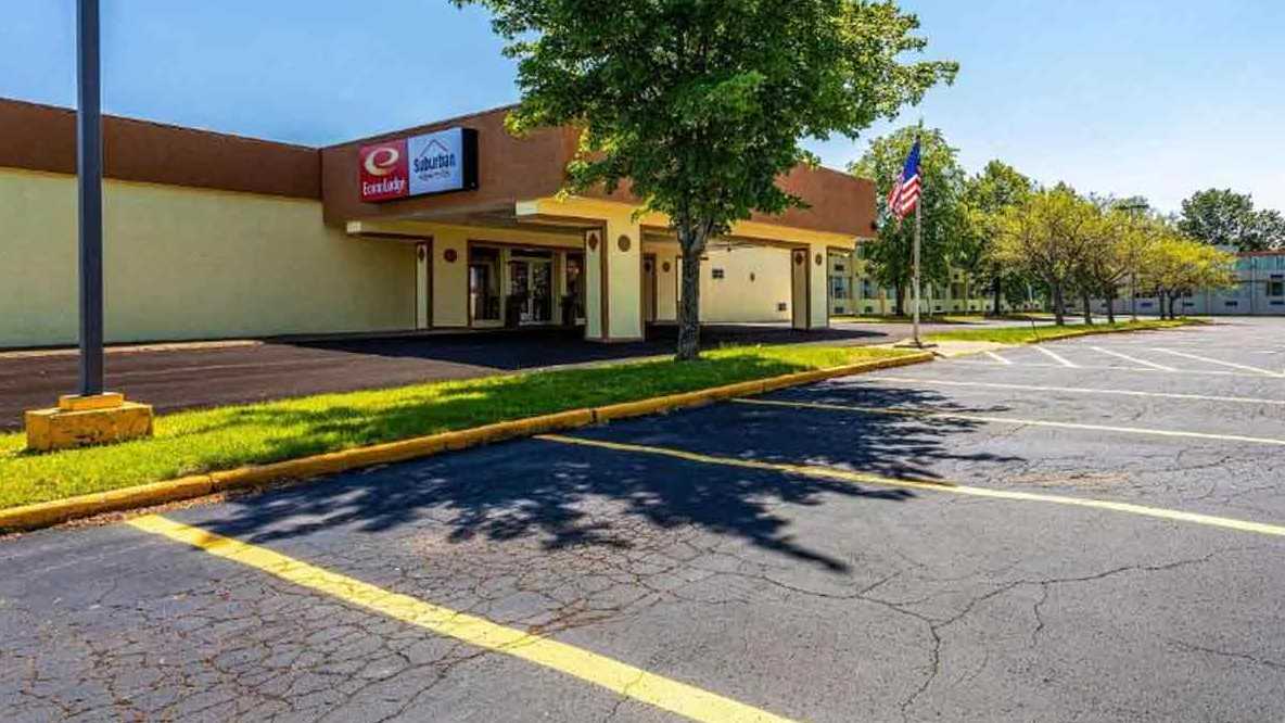 Reserve 10455 Rd Building A Parking Book and Save