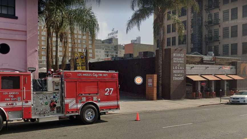 Book Hourly Parking in 1716 N Cahuenga Blvd Parking