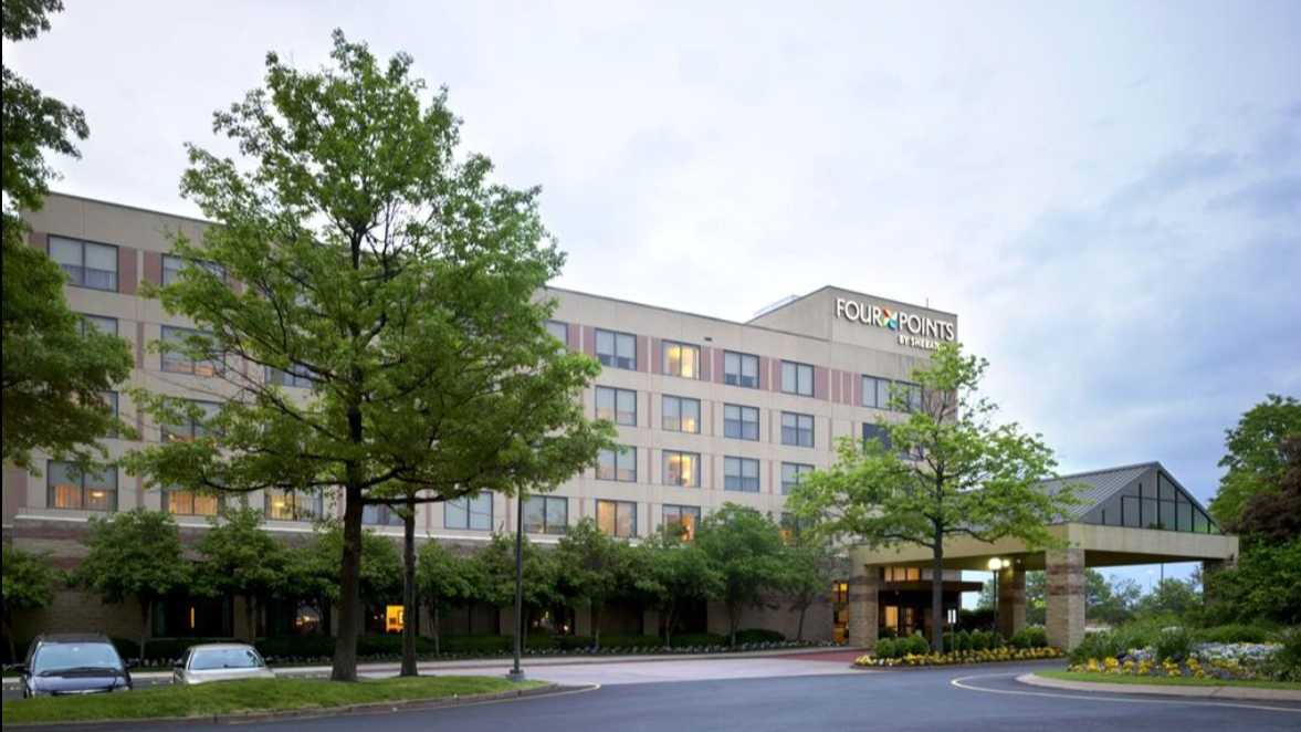 Reserve Sheraton PHL Airport Parking