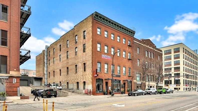 Reserve 606 N Washington Ave Parking Book and Save