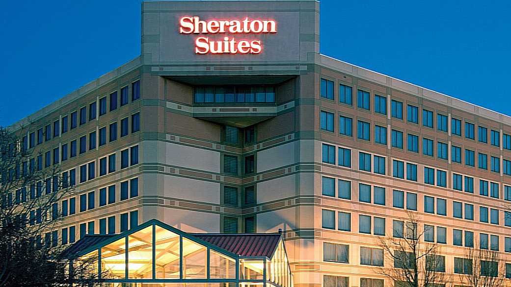 SHERATON SUITES PHL AIRPORT PARKING (HUGE SAVINGS) Way