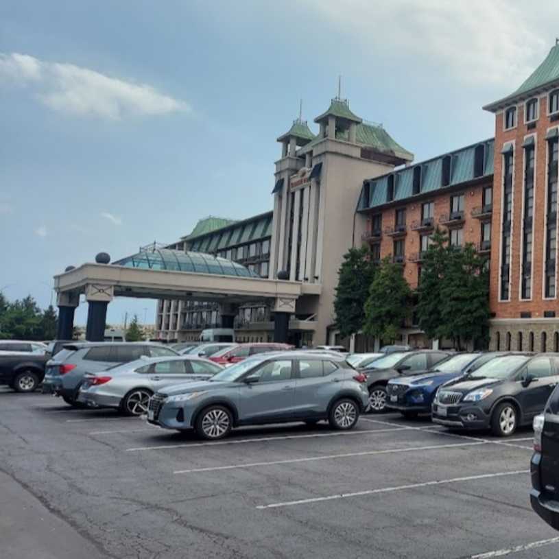 Crowne Plaza Louisville Airport Hotel Parking Way