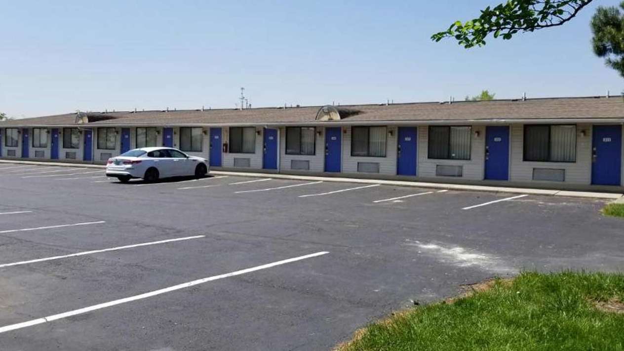 FairBridge Inn I70 EXIT 79 870 ST RT 42 NE Garage Way