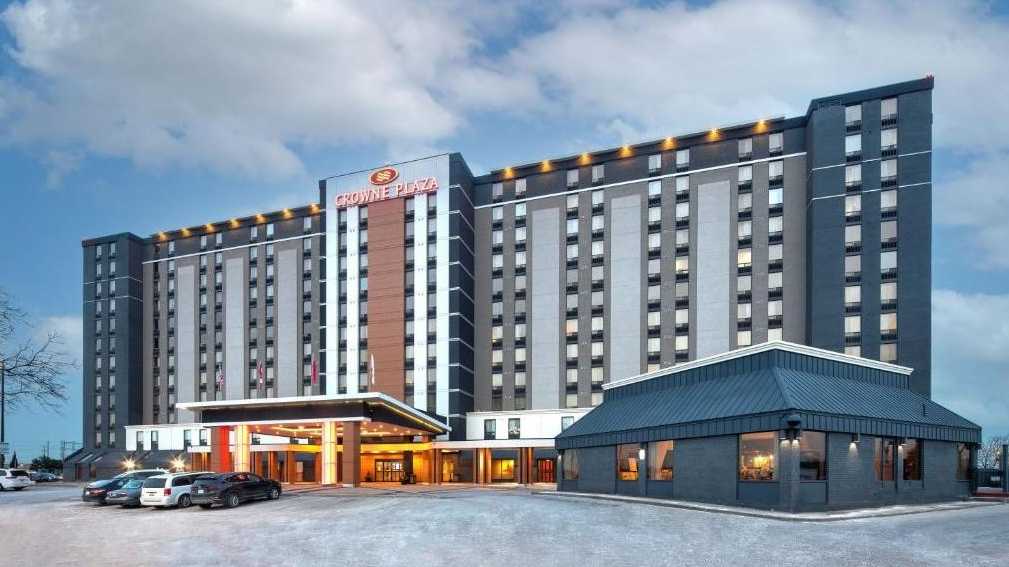 Book Hilton Garden Inn Vaughan YYZ Airport Parking Way