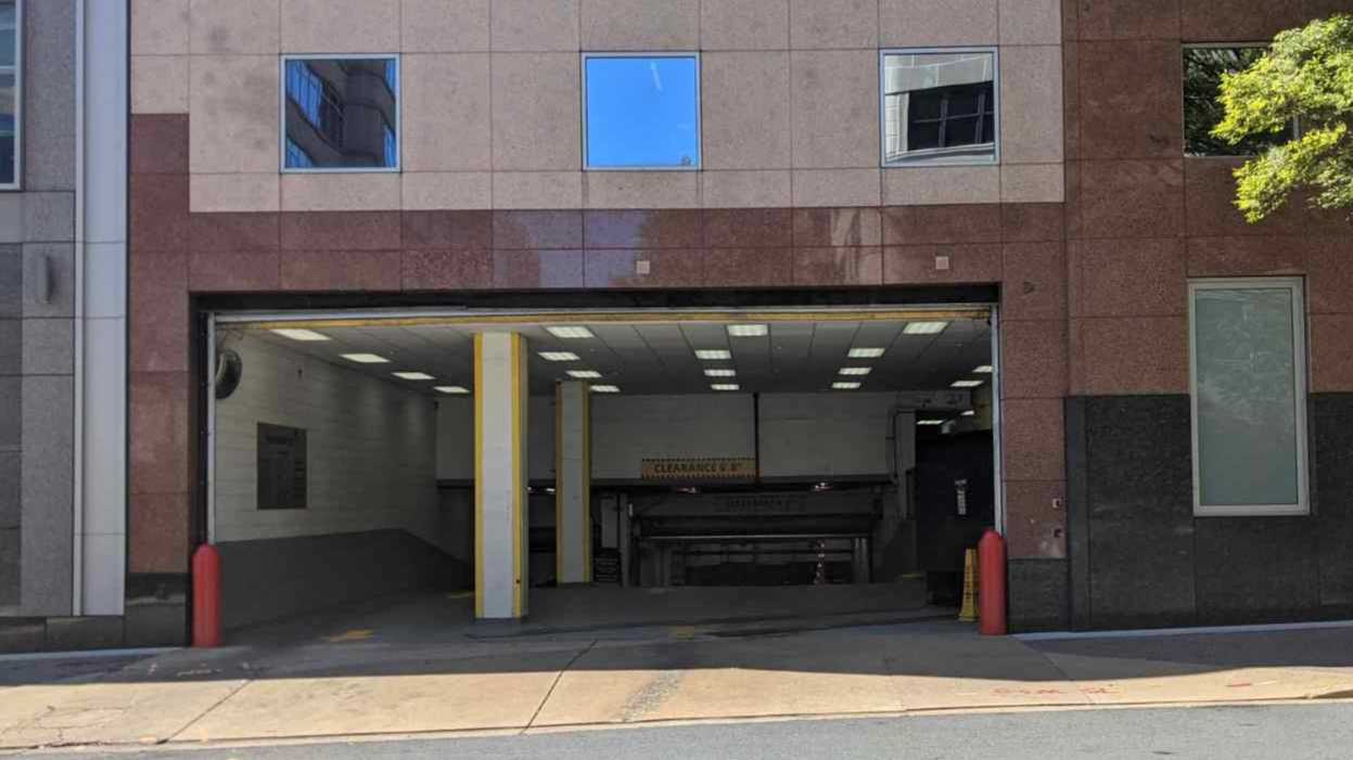 Reserve 3100 CLARENDON BLVD Parking Book and Save Way