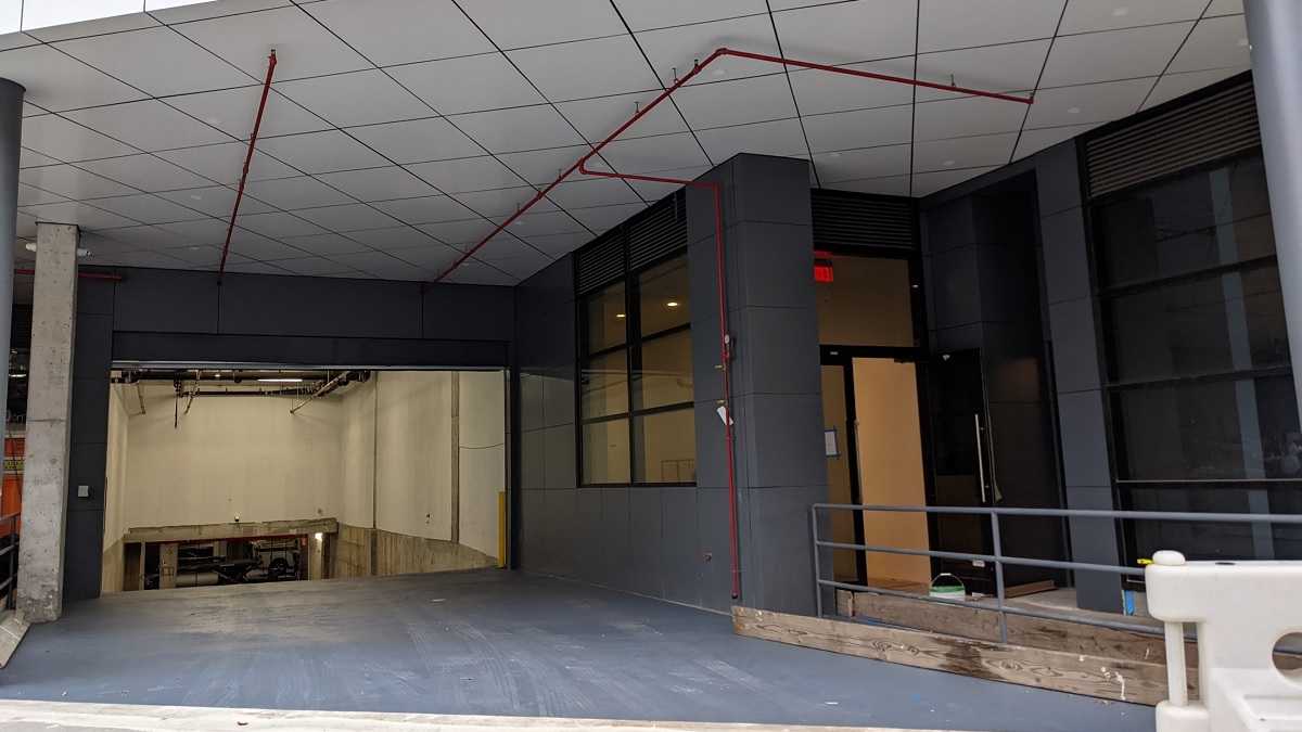 Justice Tower Garage LGA Airport Parking Way