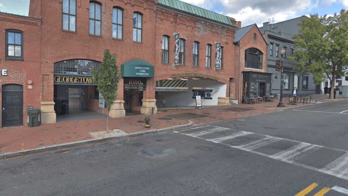 Reserve Park Parking 1080 Wisconsin Ave Parking Way