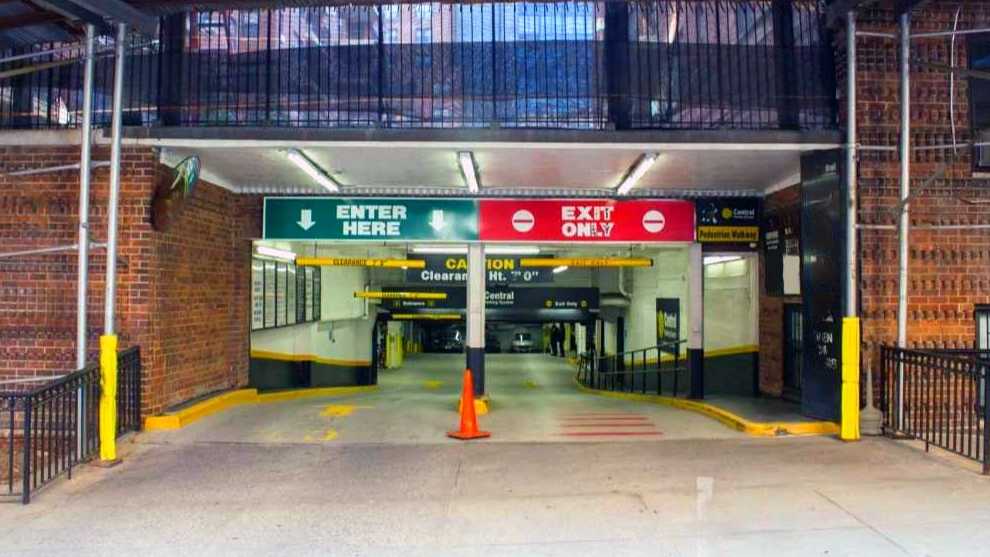 Reserve Sutton Terrace Garage Parking 460 East 63rd Street Parking Way