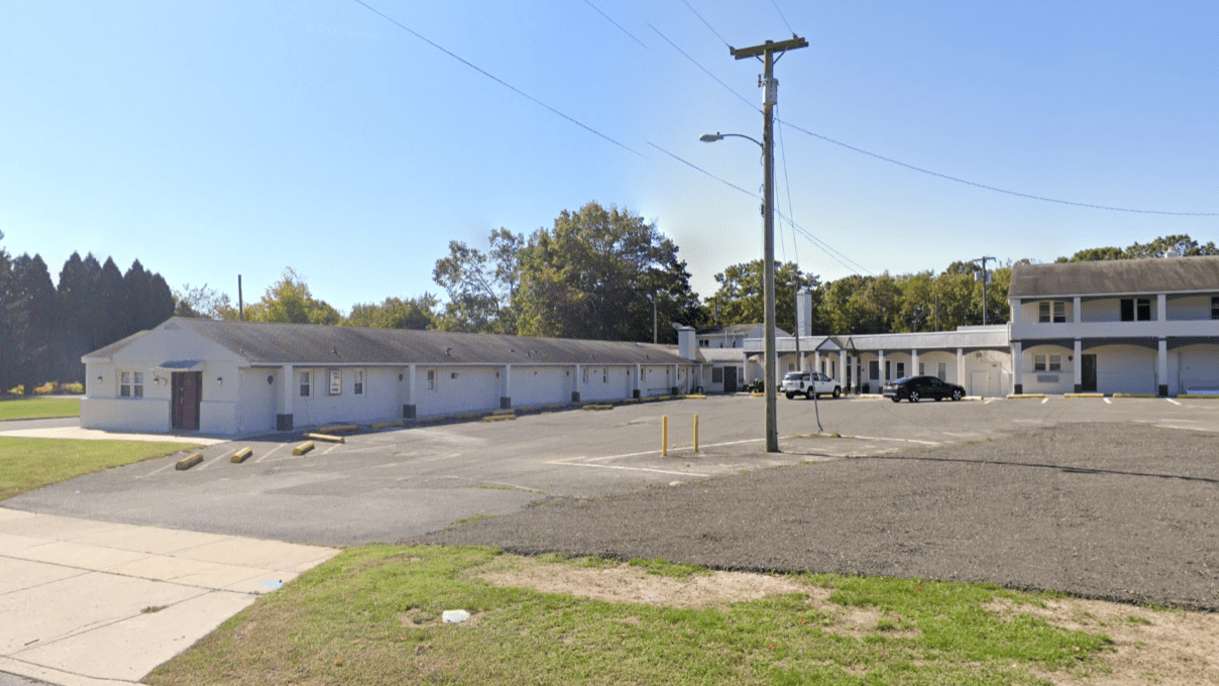 Reserve The Pike Inn Parking 1861 N Black Horse Pike Parking Garage Way