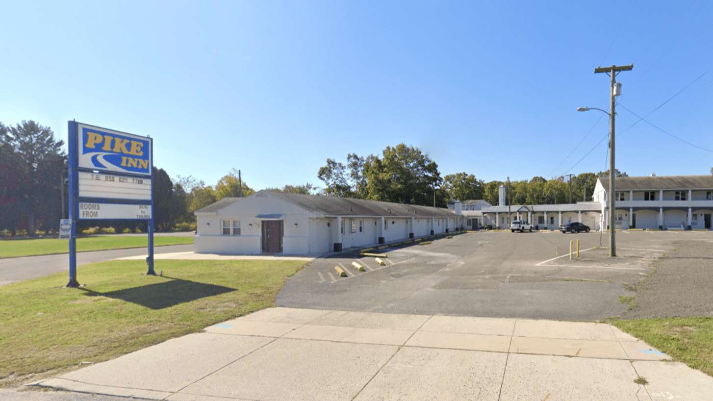 Reserve The Pike Inn Parking 1861 N Black Horse Pike Parking Garage Way