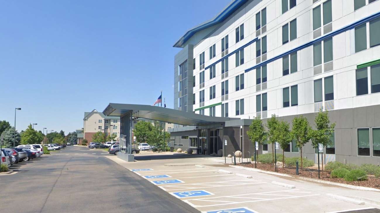 Aloft Denver Airport Parking | Way