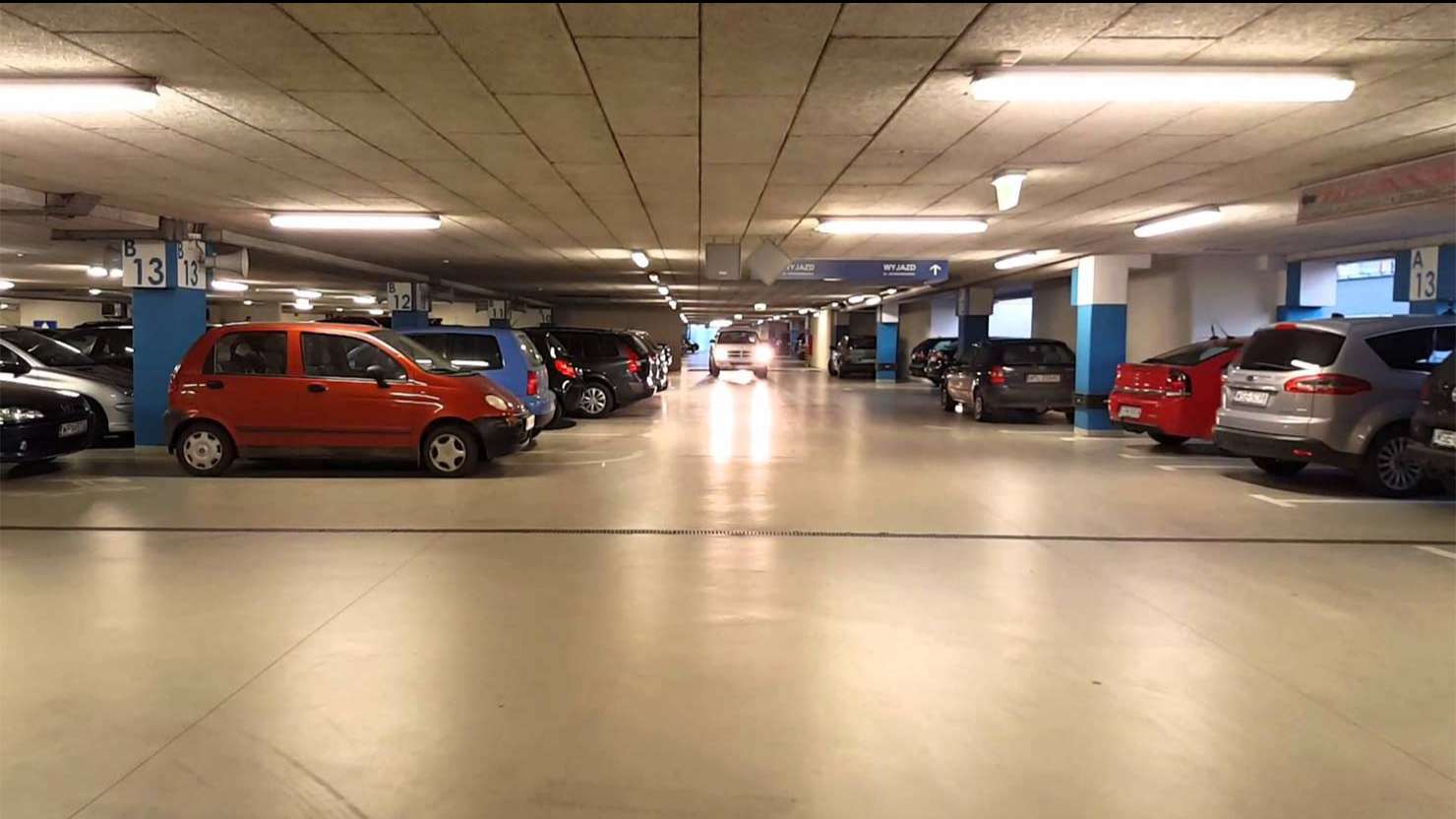 ATL West Parking Garage Way