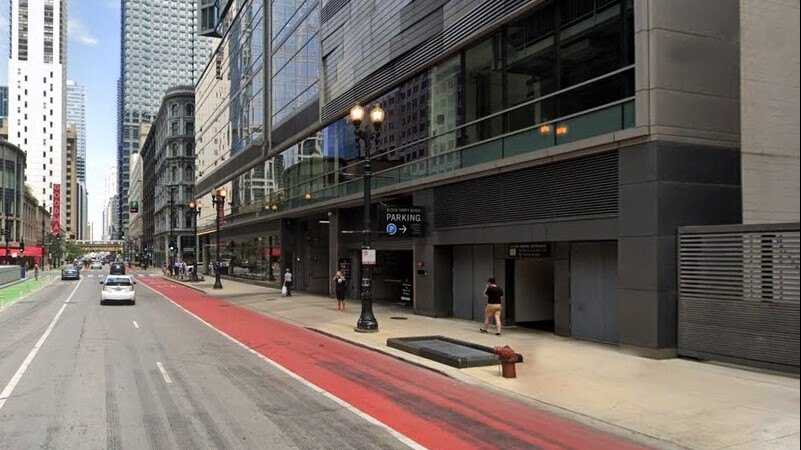 Reserve Thirty Seven Mall Self Park Parking 127 N. Dearborn Parking