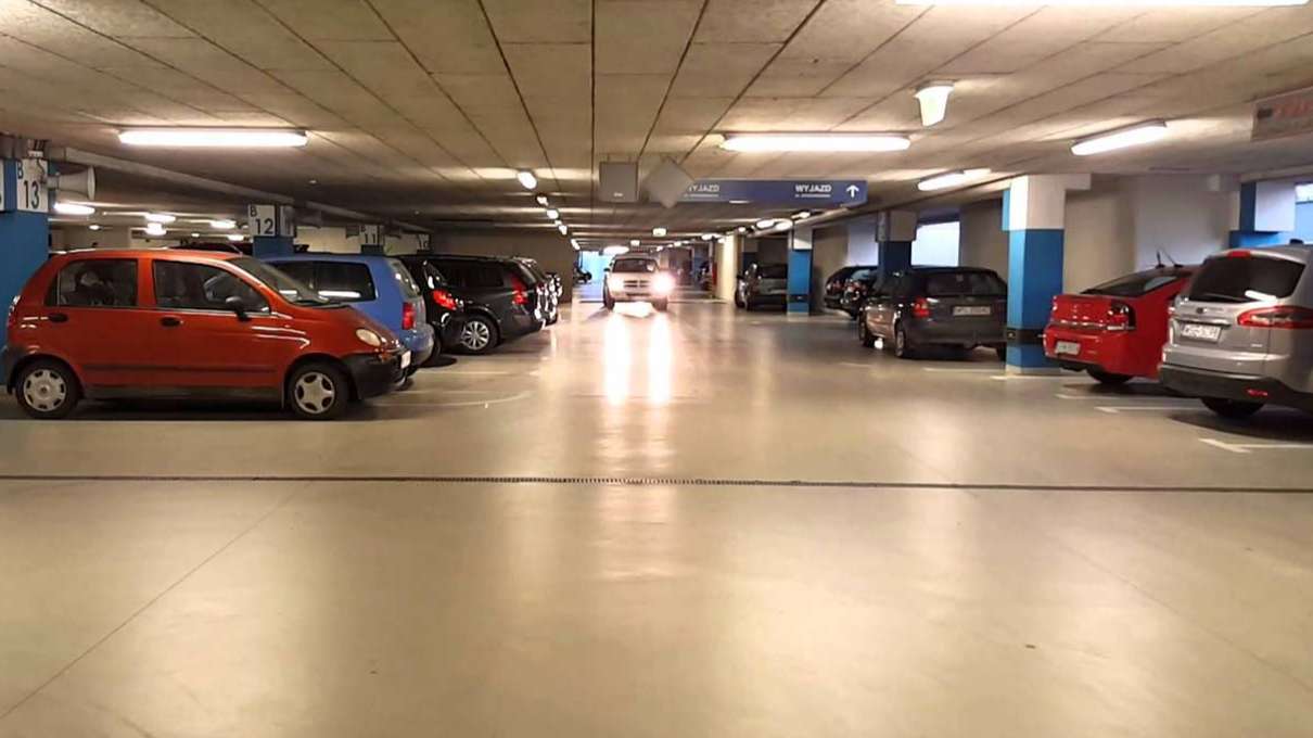 Fast Park & Relax CLE Airport Parking Way