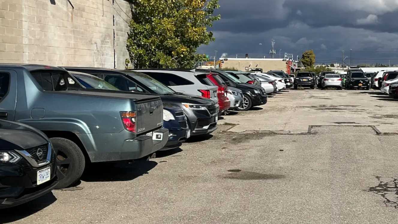 EZ Toronto Airport PARK and FLY Parking Way