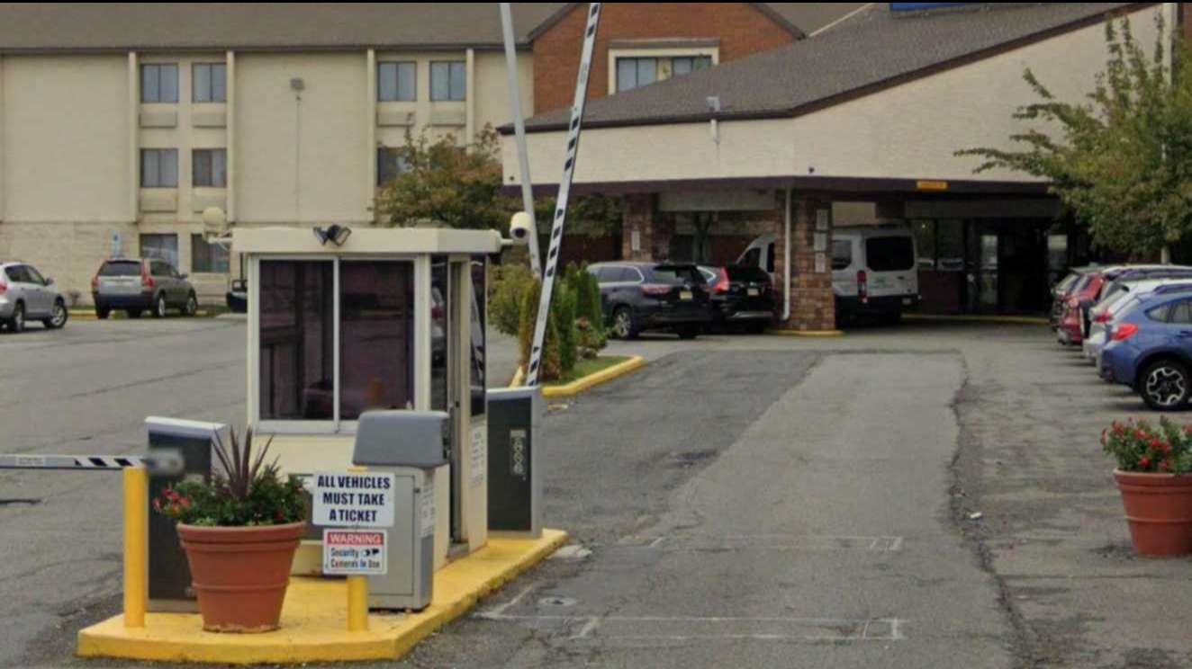 Vista Cape Liberty Cruise Parking Way