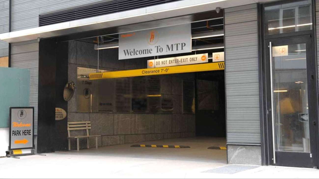 601 West 57th St Manhattan Cruise Parking Way