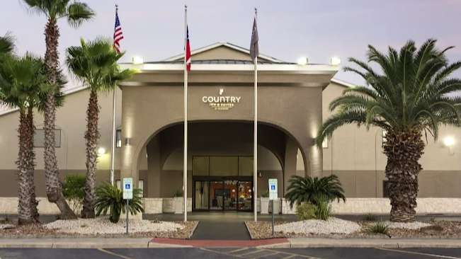 Country Inn & Suites by Radisson | Way