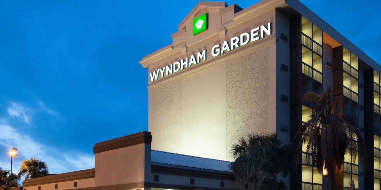 Wyndham Garden New Orleans (MSY) Airport Parking SPECIAL DEAL