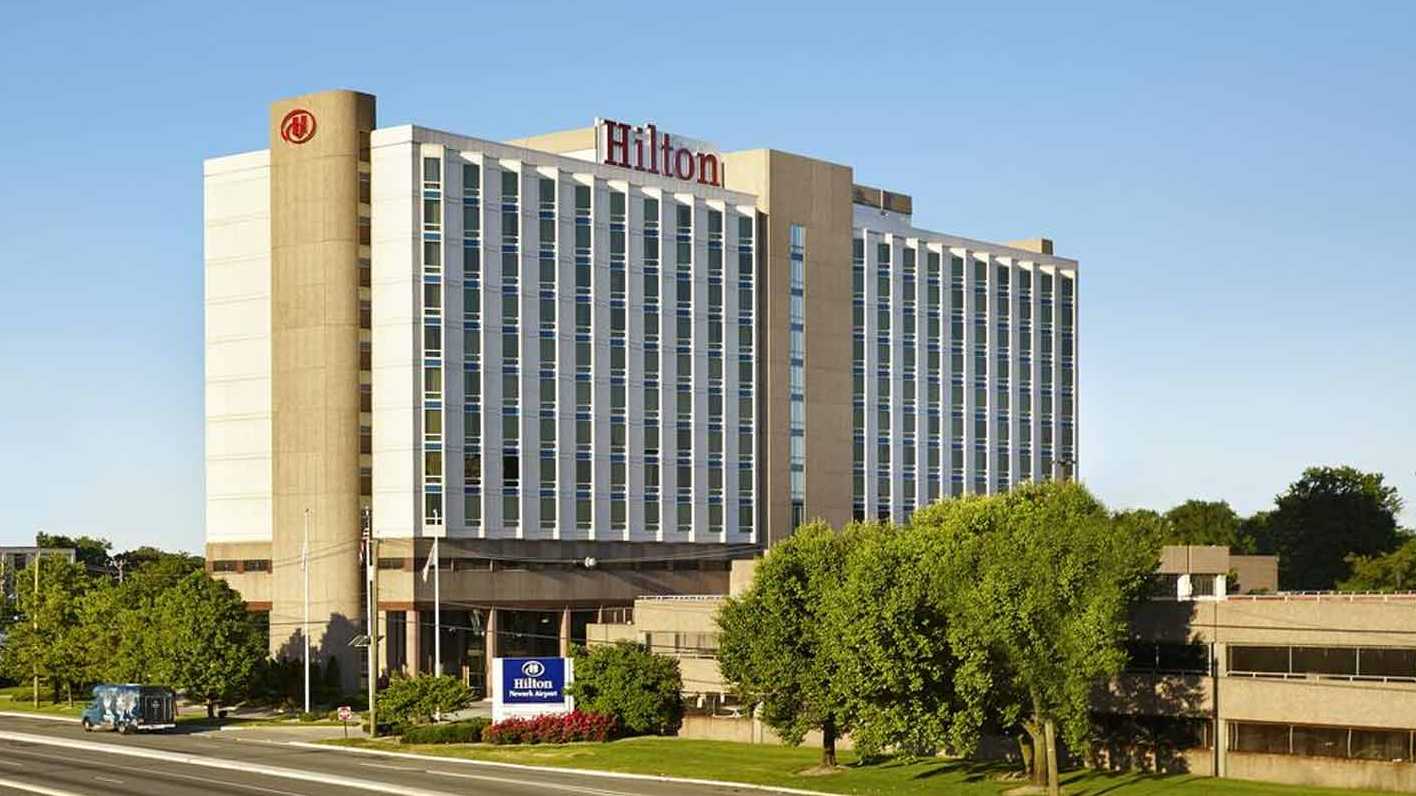 Hilton Hotel Newark Airport Parking (Rooftop)