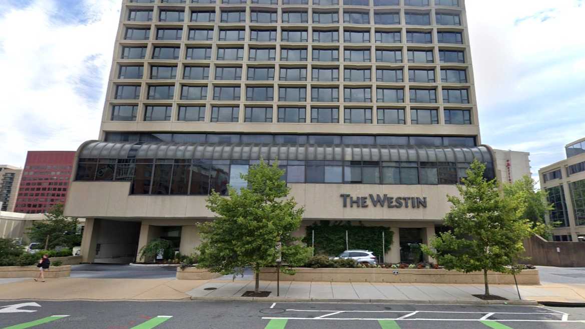 The Westin Crystal City (DCA) Covered Airport Parking