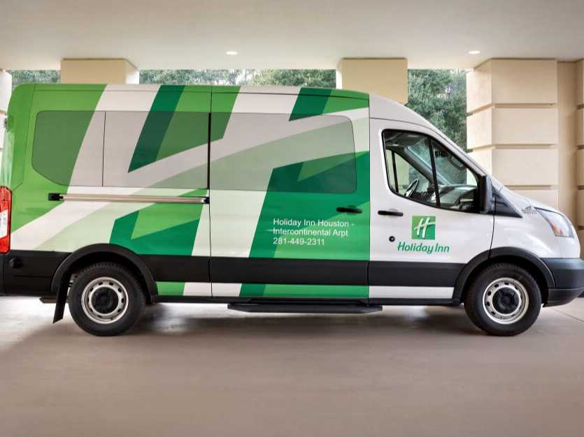 Book Hourly Parking in Holiday Inn Houston Intercontinental Airport EXCLUSIVE DEAL Airport Parking