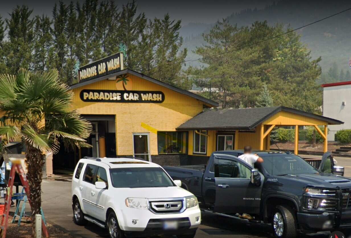 Paradise Car Wash and Express Lube- Grants Pass