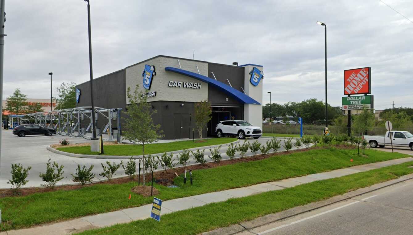 Car Wash at Take 5 Car Wash 736 Baton RougeCoursey, Baton Rouge,LA