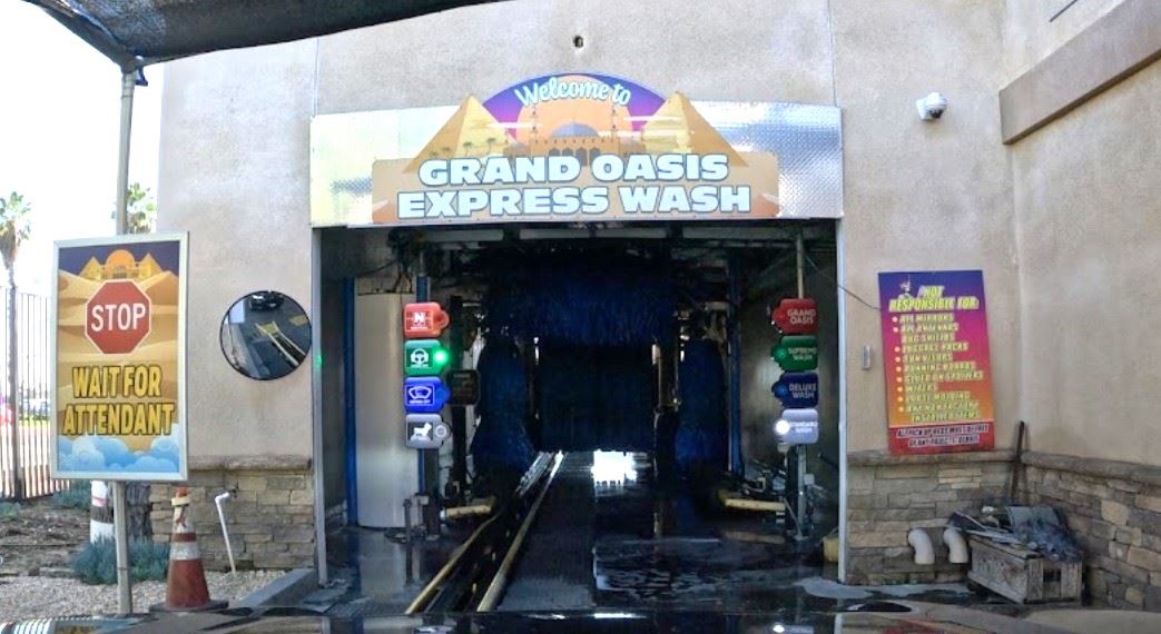 Car Wash at Grand Oasis Car Wash Montclair, CA