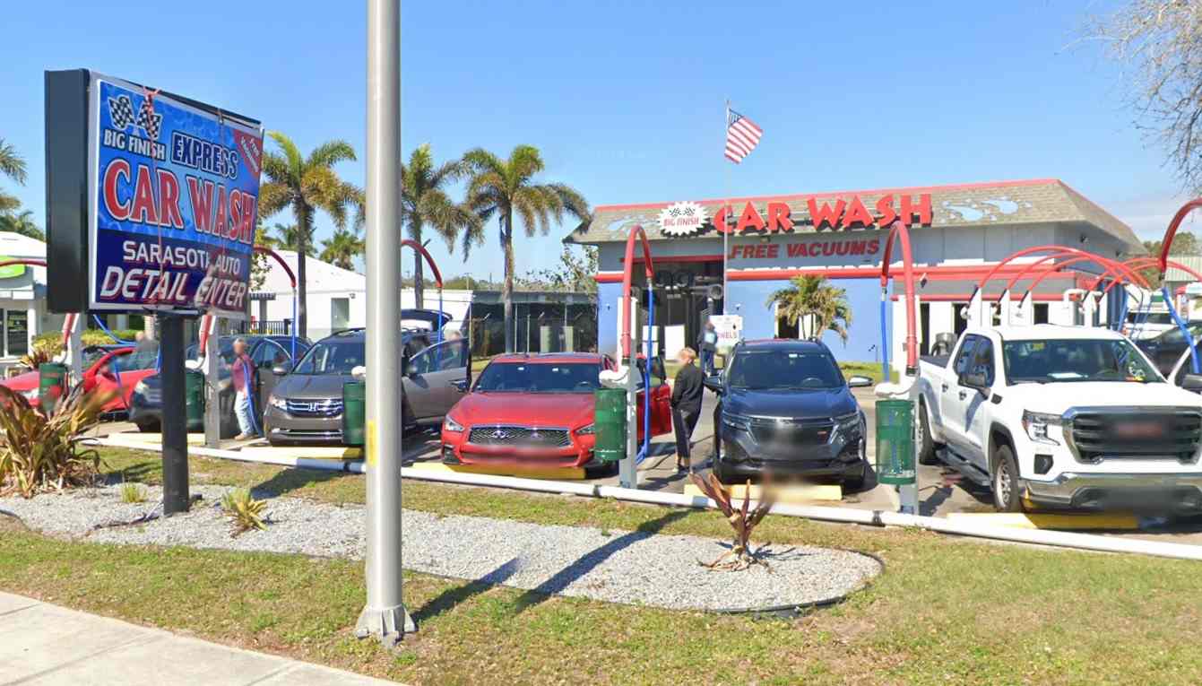 Car Wash at Big Finish Car Wash Sarasota, FL