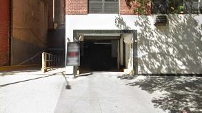 181 E 73rd St Parking